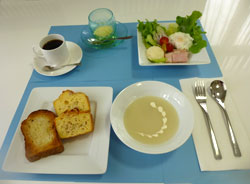 lunchset.jpg